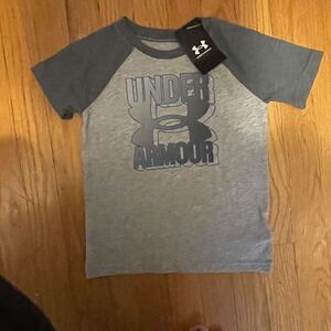 Brand NWT Under Armor Tee Shirt